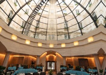 An Inspiring Journey in Italian Craftsmanship and Luxury: An Interview with Mauro Tabaro, the CEO of Uno Contract